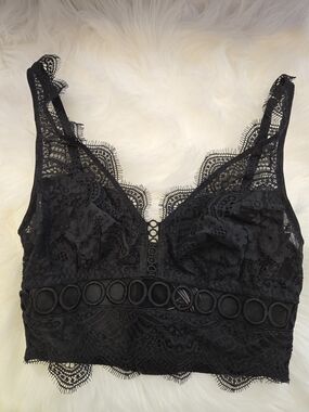 Victoria's Secret Black Lace Bralette with Circle Band Detail